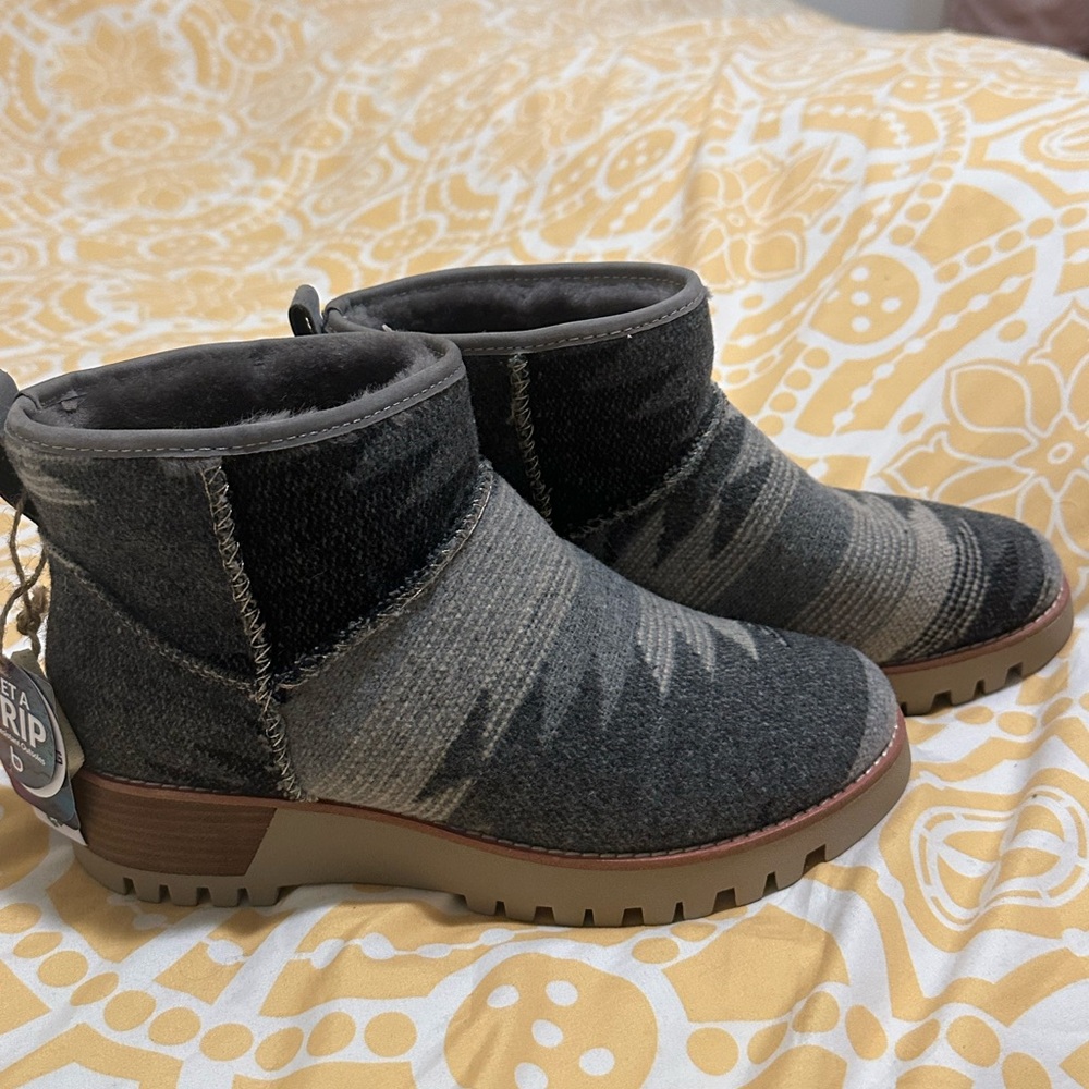 Bionica “Candia” Winter Booties